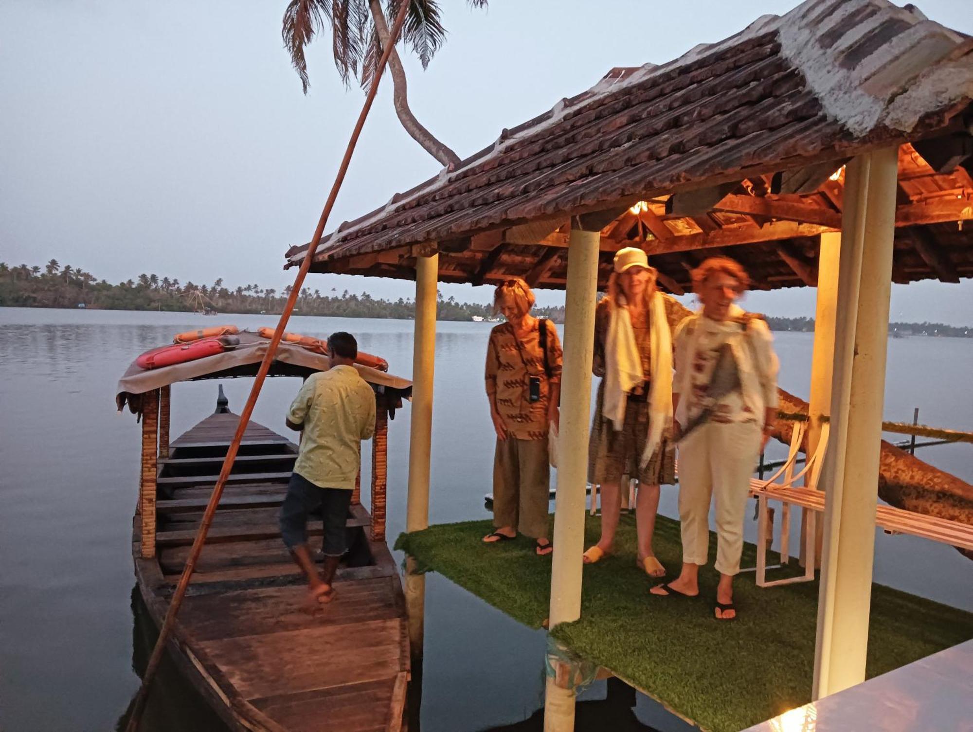 Sagar Beach Villas Home Stay Cherai Beach Eksteriør billede