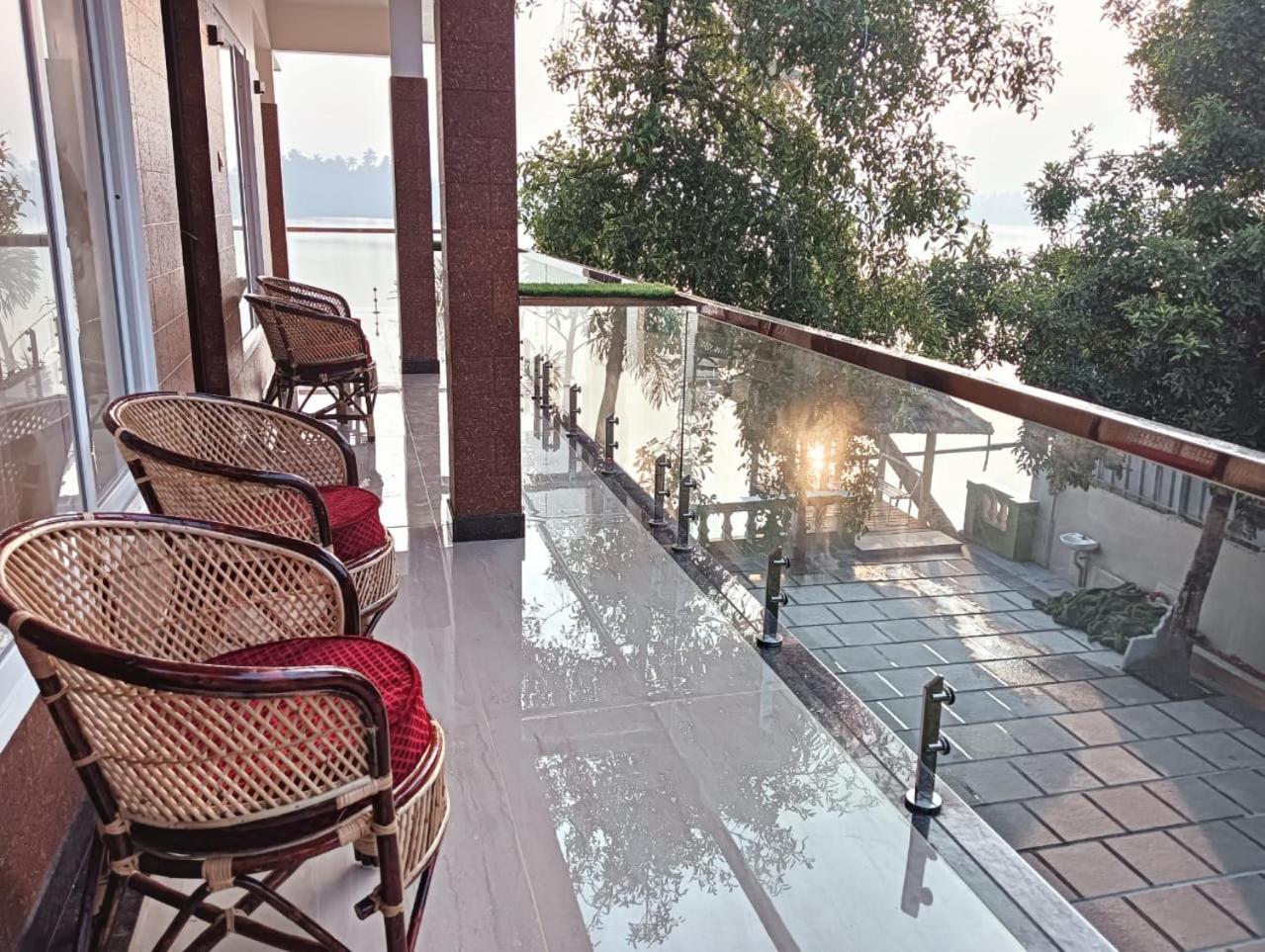 Sagar Beach Villas Home Stay Cherai Beach Eksteriør billede