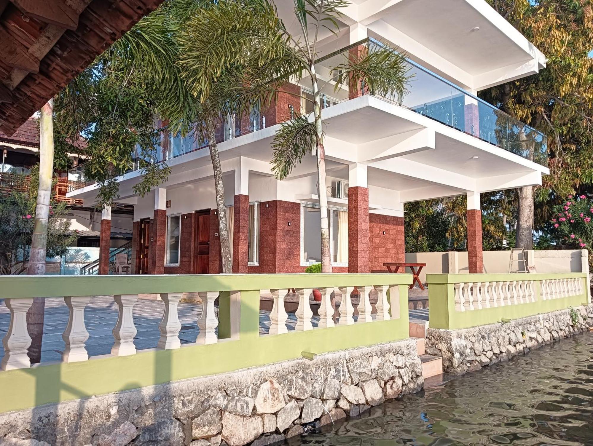 Sagar Beach Villas Home Stay Cherai Beach Eksteriør billede